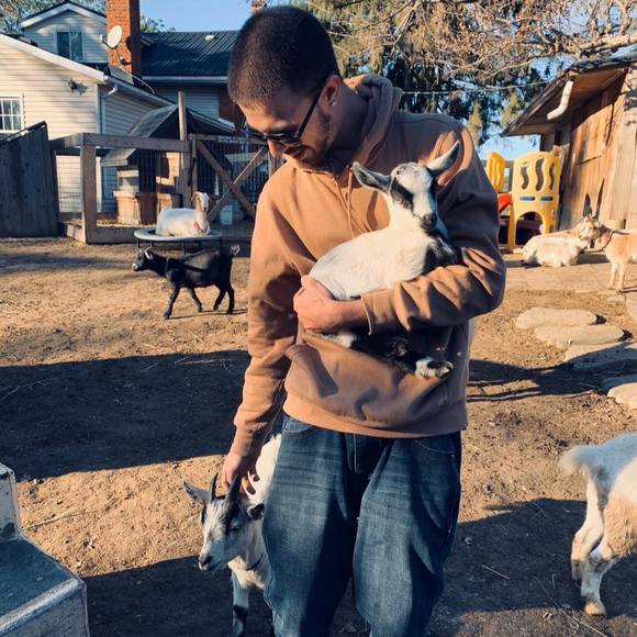 Meet your Posher, Jt - Picture 1 of 1